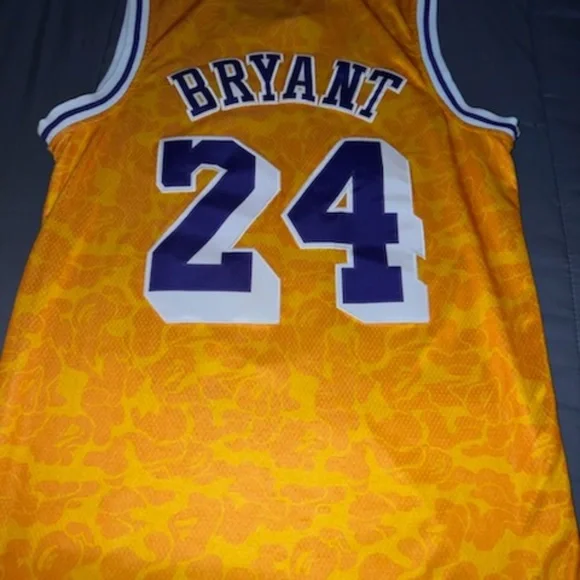 Lakers×BAPE ユニフォーム　KOBE コービー Bape | Shirts | Bathing Ape Kobe Bryant Mitchell N Ness